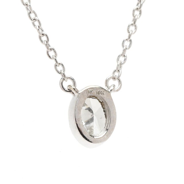 Modern Oval .22ctw Diamond Bezel Pendant Necklace, 10k White Gold, Length 18.5 In For Sale - Image 3 of 5