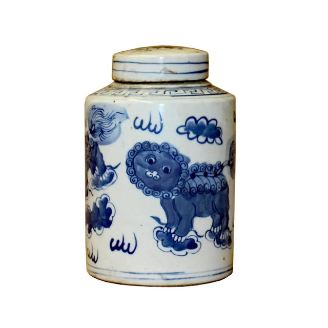 Chinese Blue White Ceramic Foo Dogs Lions Graphic Container Urn Jar For Sale In San Francisco - Image 6 of 6