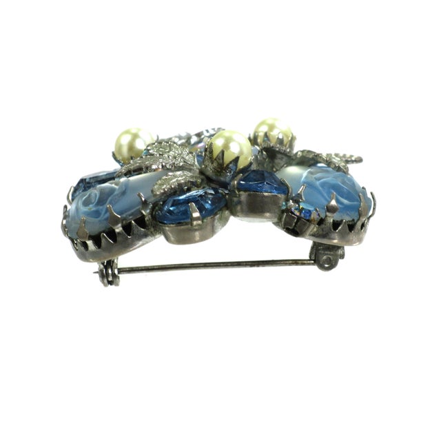 1950s Vintage 1950s Blue Carved Art Glass Brooch For Sale - Image 5 of 6
