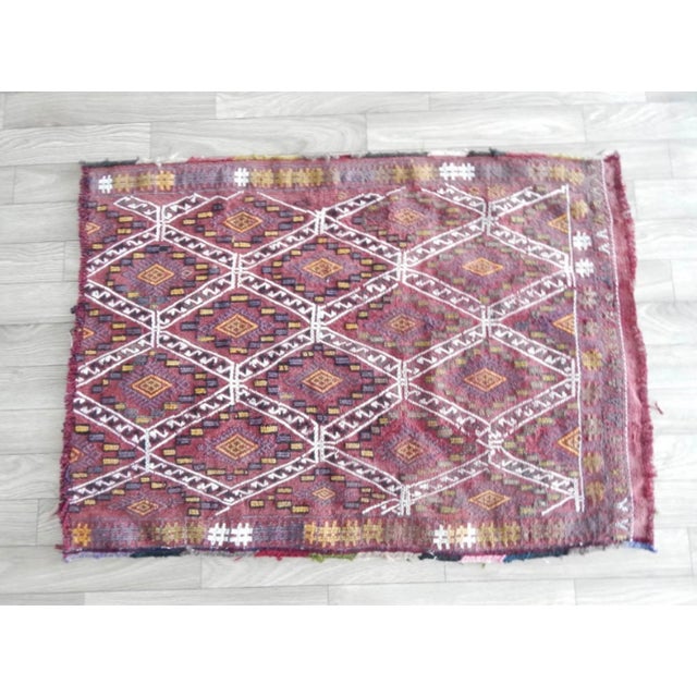 Ruby Red Vintage Zig Zag Turkish Cicim Kilim Rug 1′12″ × 2′7″ For Sale - Image 8 of 8