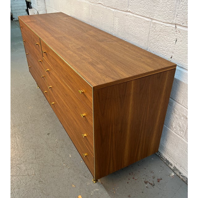 Brown Mid-Century Modern Eight-Drawer Walnut Dresser by R-Way Furniture For Sale - Image 8 of 18