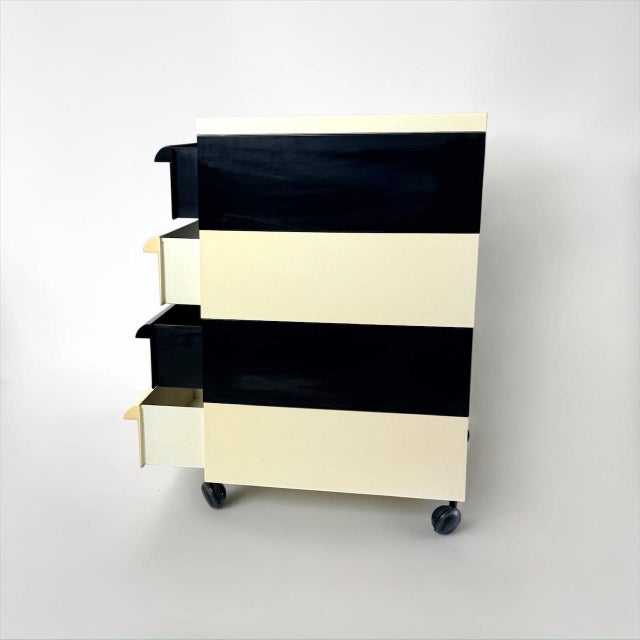 Plastic Chest of Drawers in Ivory and Black Plastic by Simon Fussell for Kartell, Italy, 1970s For Sale - Image 7 of 12