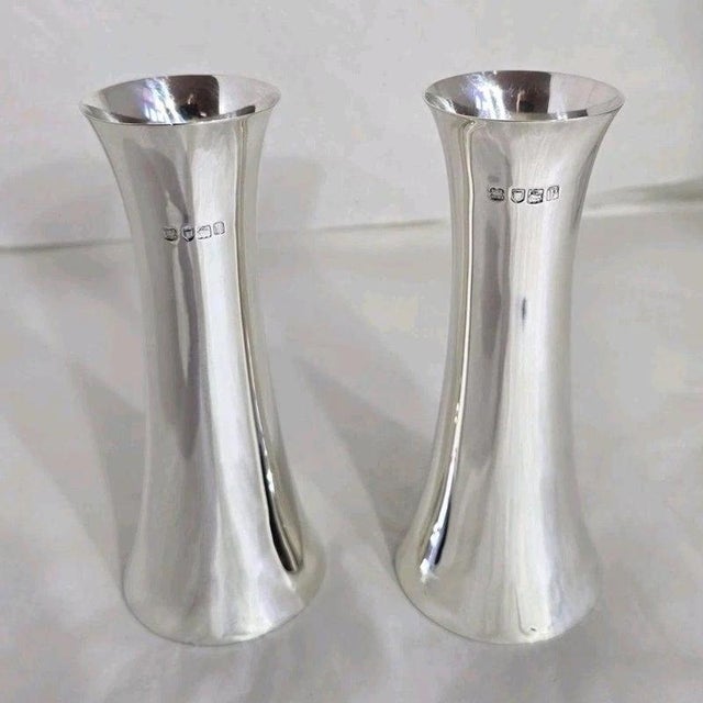Antique Edwardian Sterling Silver Flower Vases from Pearce & Son, 1908 For Sale - Image 4 of 15