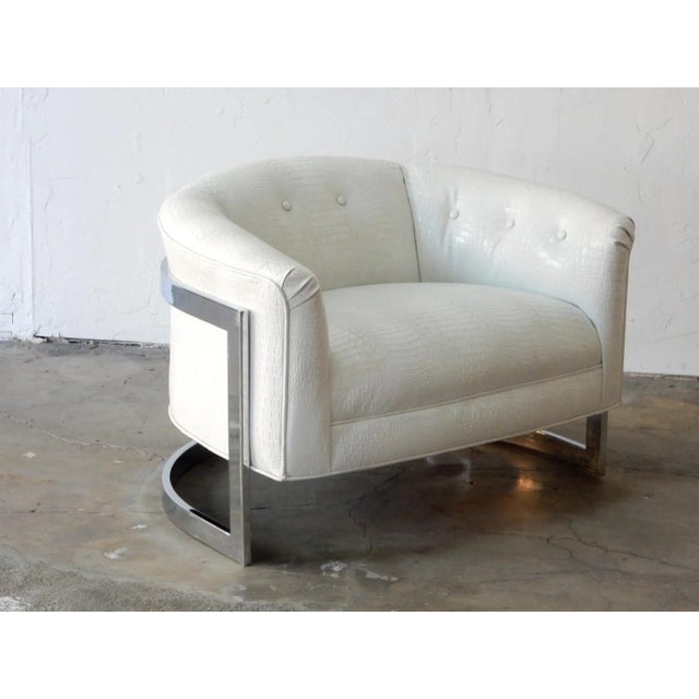 Metal Mid Century Modern Chrome Club Chair in Faux Albino Alligator Hide For Sale - Image 7 of 10