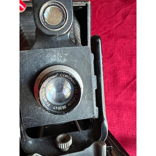Black Antique German Folding Camera – Friedrich München Coronar Lens – C. 1910–1920 For Sale - Image 8 of 18