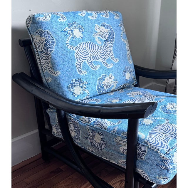 Mid 20th Century Black Rattan Bamboo Lounge Chair in the Manner of Ficks Reed For Sale In Saint Louis - Image 6 of 16