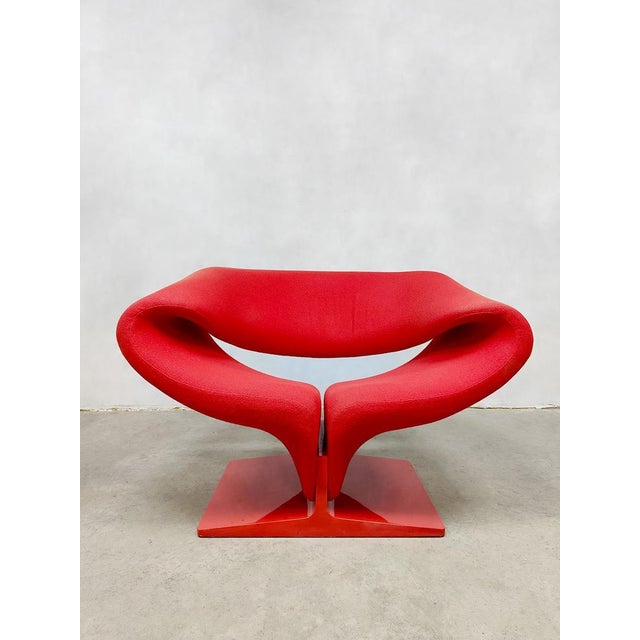 Design icon! This iconic Easy Chair is a design by Pierre Paulin, designed in 1966. This design classic is very popular to...