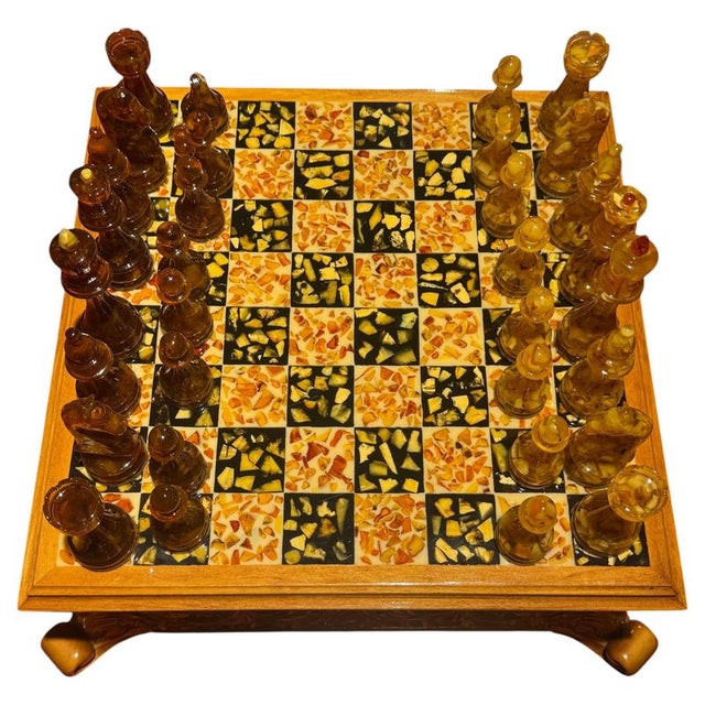 Amber and Bakelite Chess Set, 1900s, Set of 33 For Sale - Image 16 of 16