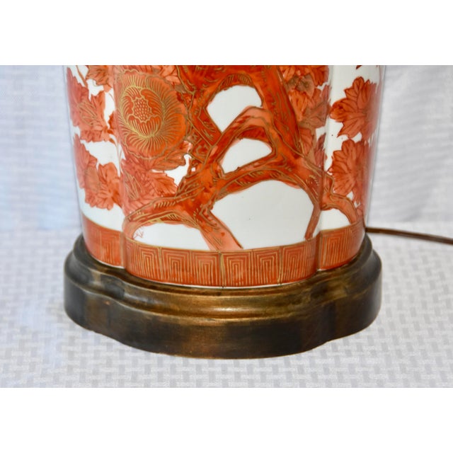 1930s 1930s Japanese Fujita Kutani Large Peacock Vase Table Lamp For Sale - Image 5 of 13