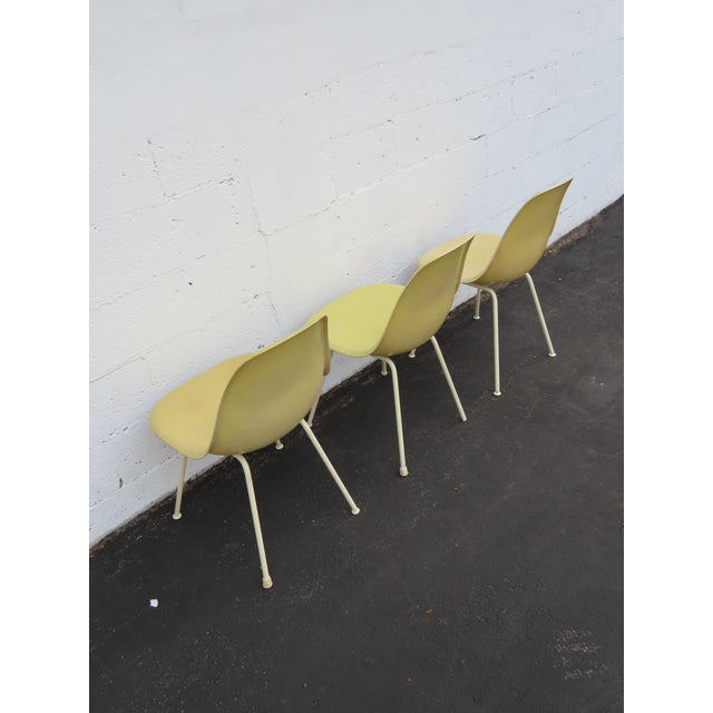 Herman Miller Eames Set of 3 Fiberglass Shell Chairs 1960s Light Yellow 6640 For Sale - Image 16 of 18