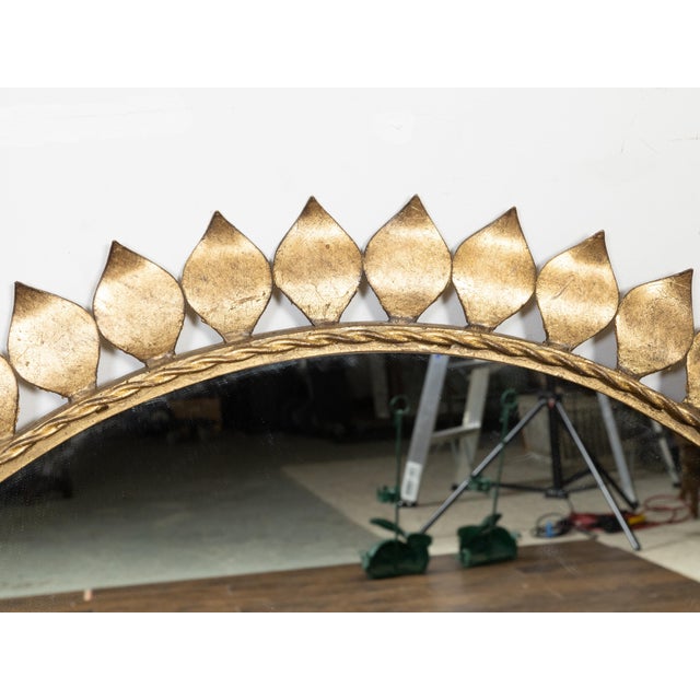Gold Pair of Midcentury Spanish Gilt Metal Round Mirrors with Leaves and Twisted Rope For Sale - Image 8 of 10