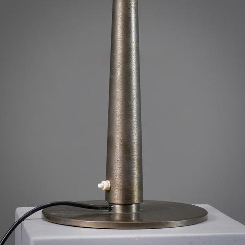 Gold Model #2278 Table Lamp by Max Ingrand for Fontana Arte, Italy, 1960s For Sale - Image 8 of 12