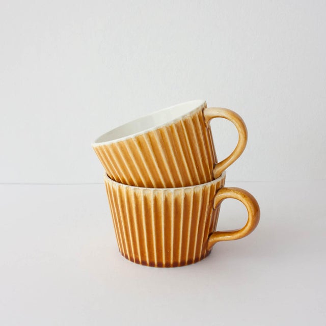 Ceramic Tea Cups and Milk Jug from Secla, 1970s, Set of 3 For Sale - Image 6 of 17