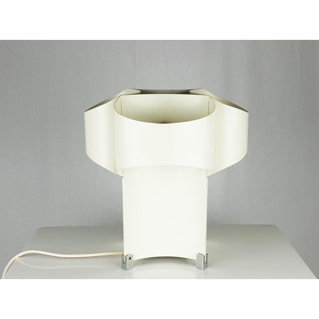 Mid-Century Italian Chrome-Plated and White Painted Metal Table Lamp, 1960s For Sale - Image 3 of 11