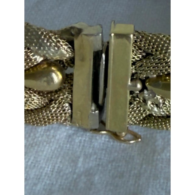 Vintage 1960s UnoAErre Italian 18k Solid Gold Braided Mesh Bracelet For Sale - Image 10 of 14