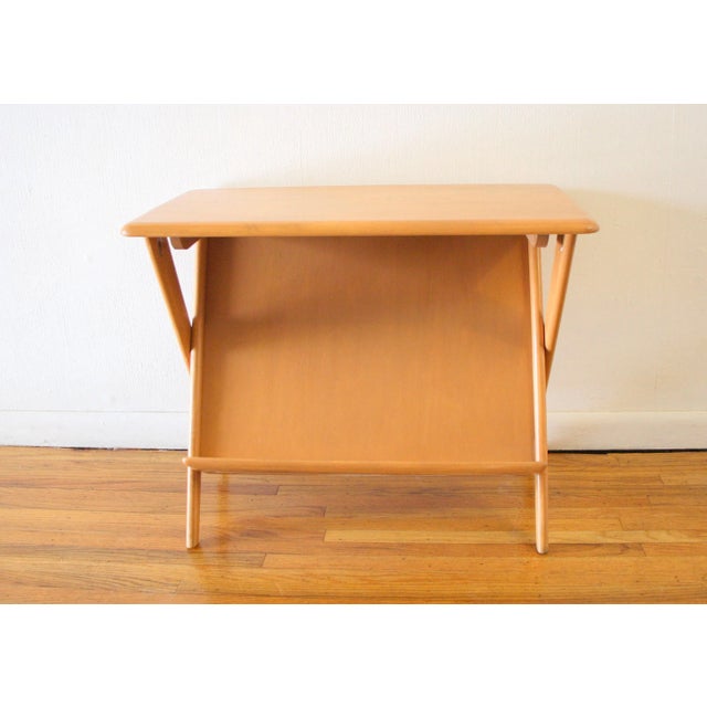 Mid-Century Modern Mid Century Modern Table With Magazine Rack by Heywood Wakefield For Sale - Image 3 of 6