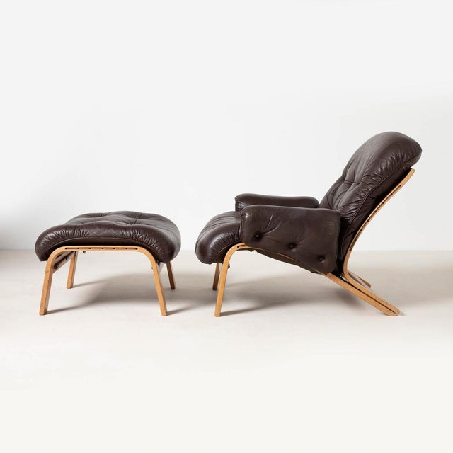 Mid-Century Modern Set of Ry Wing Lounge Chair and Ottoman by Elsa and Nordahl Solheim for Rybo Mobler, Norway, 1970s For Sale - Image 3 of 15