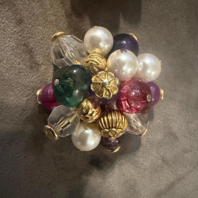 Gold 1980s Costume Jewelry Glass, Beads and Faux Pearls Italian Clip-on Earrings For Sale - Image 8 of 11