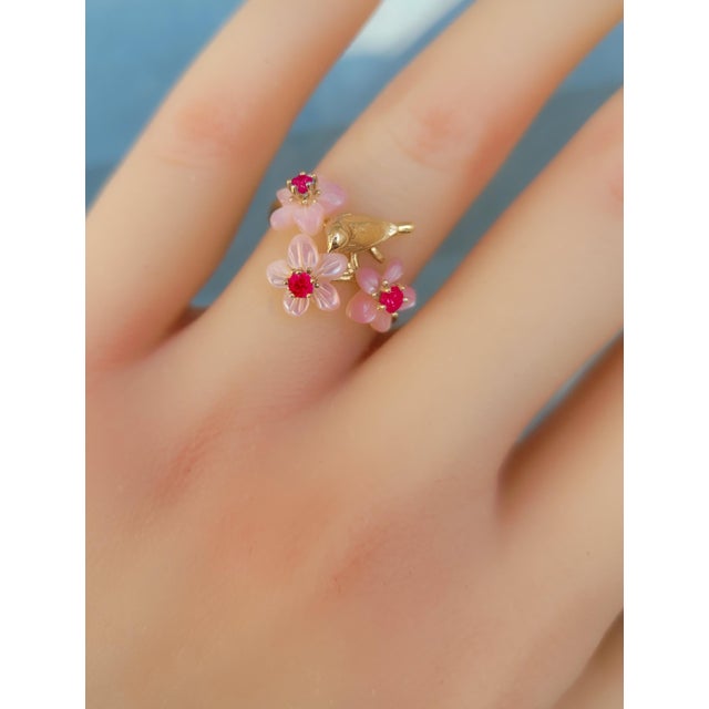 14 kt solid gold ring with round garnets. Shell flower gold ring. Bird on branch ring. Bird ring. Red gemstone ring. Metal...
