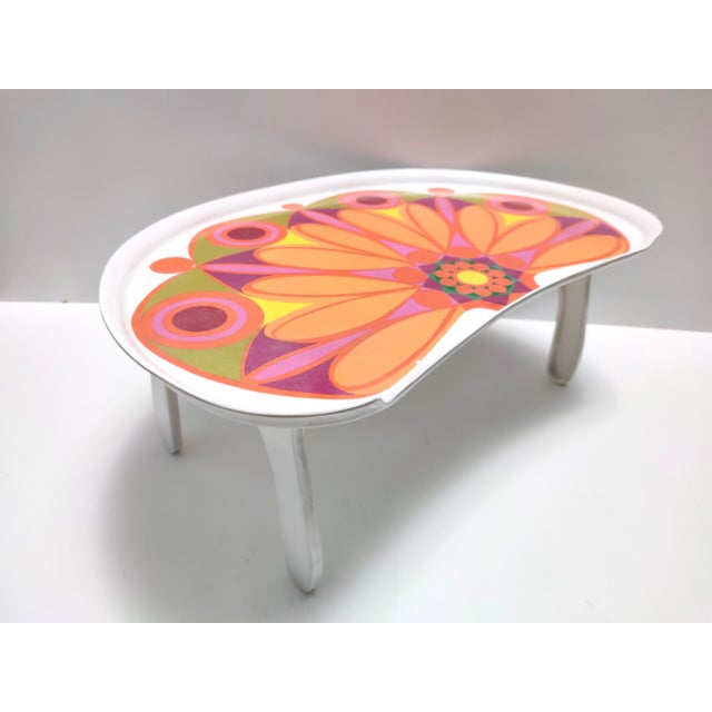 1970s Modernist Floral Bean-Shaped Plastic Bed Tray, Italy, 1970s For Sale - Image 5 of 15