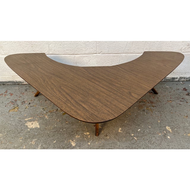 Mid-Century Modern Atomic Boomerang Two-Tier Coffee Table For Sale - Image 12 of 15