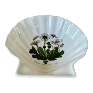 1970s Portmeirion “The Botanic Garden” Shell Form Dish Made in England