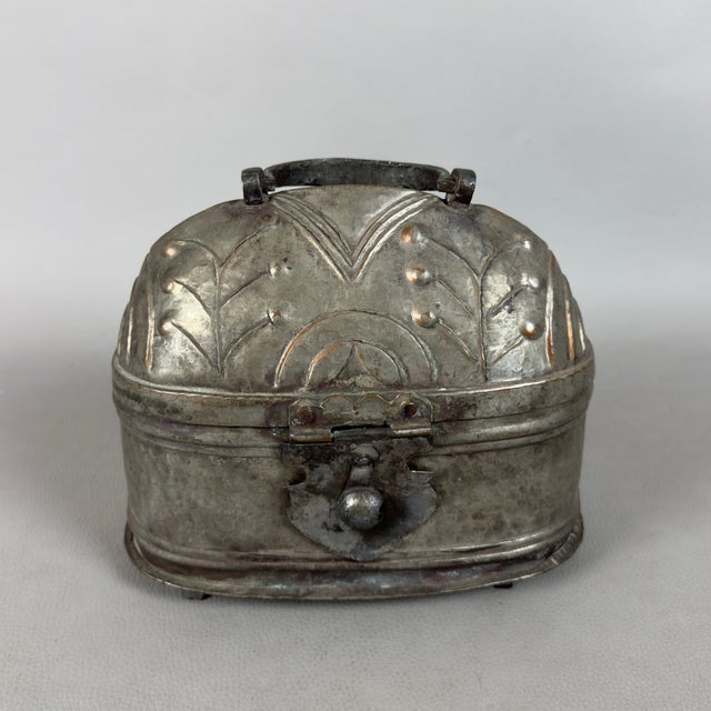 Vintage Turkish Ethnic Embossed Silver-Plated Copper Jewelry Box For Sale - Image 5 of 11