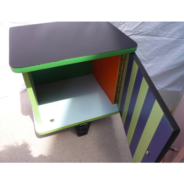 Small Vintage Bedside Tables, Set of 2 For Sale - Image 9 of 10