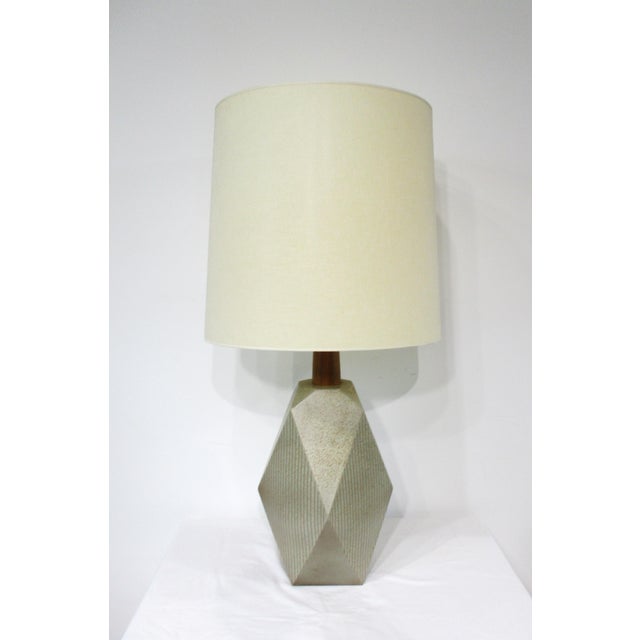 Mid 20th Century Rare Gordon and Jane Martz Geometric Ceramic Table Lamp by Marshall Studios For Sale - Image 11 of 11