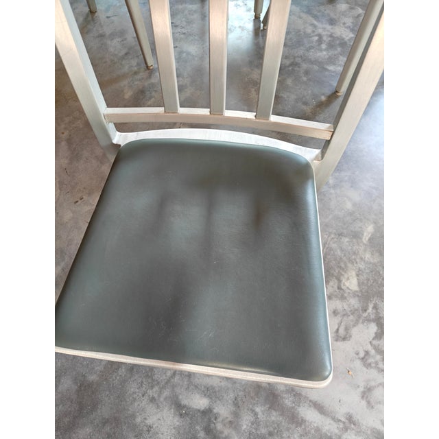 Set of Six Emeco Brushed-Aluminum Chairs. Two Armchairs & Four Side Chairs For Sale - Image 10 of 15