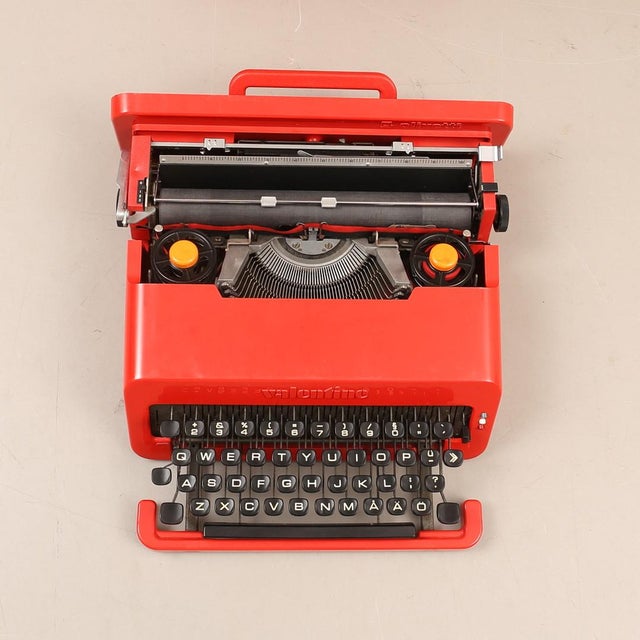 Valentine Typewriter from Olivetti Synthesis, 1969 For Sale - Image 6 of 6