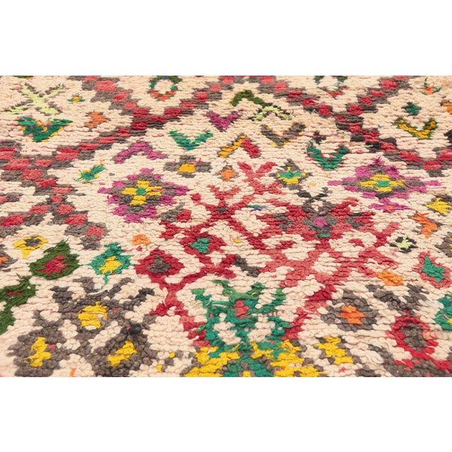 Late 20th Century Vintage Azilal Boucherouite Moroccan Rug, 03'02 X 05'06 For Sale - Image 5 of 10