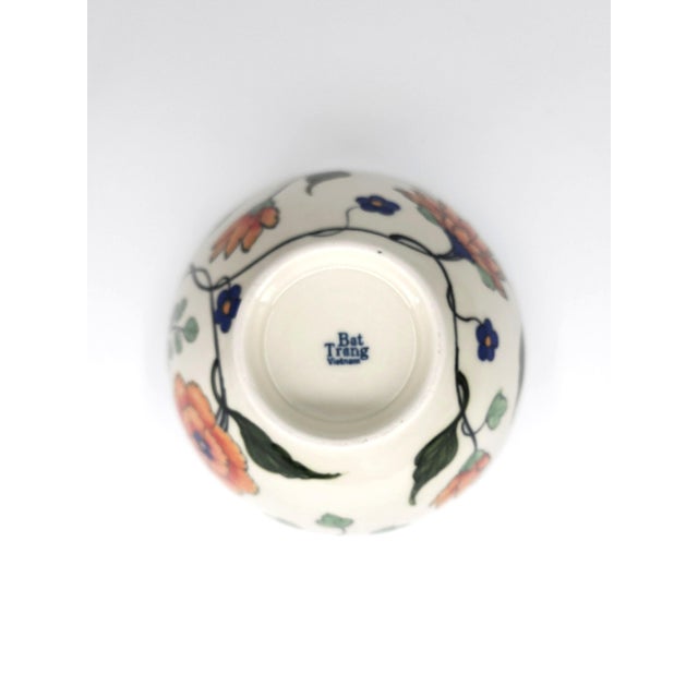Set of Four Hand-Painted Floral Collection Vietnamese Ramen Bowls With Matching Spoons For Sale In New York - Image 6 of 8