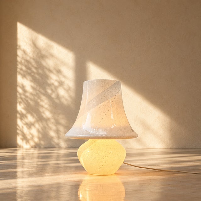The "Murano 007" label is present, a label that identifies the prestigious production of Barovier & Toso. This piece has...