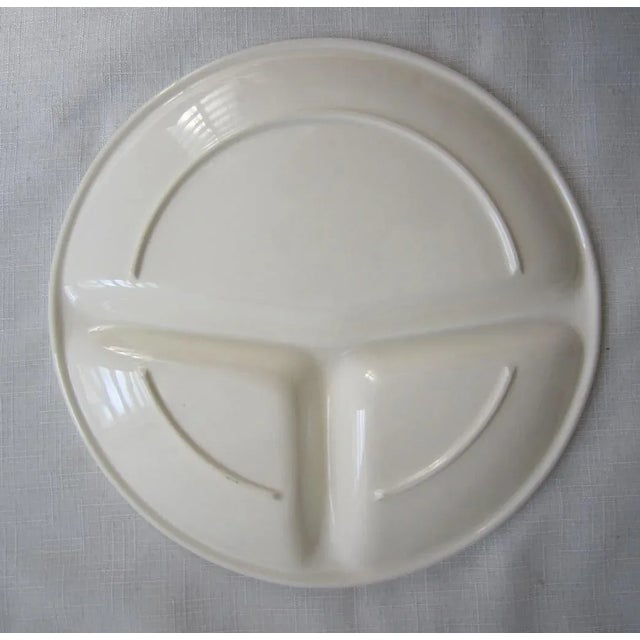 Fabulous Set of 6 Mid Century ceramic barbecue plates. Each measures 10"D and .5"H. All are in excellent condition.