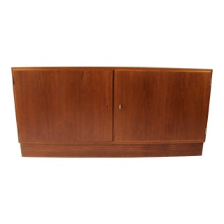 Mid Century Danish Modern Teak Credenza Cabinet by Carlo Jensen for Poul Hundevad For Sale