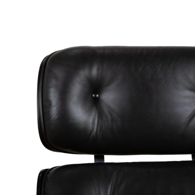 Lounge Chair Leather Armchair in Wood Black by Charles & Ray Eames for Vitra For Sale - Image 5 of 13