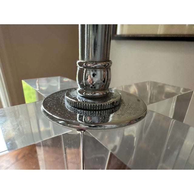 Transparent Rare Les Prismatique Lucite Table Lamp, Tall For Sale - Image 8 of 12