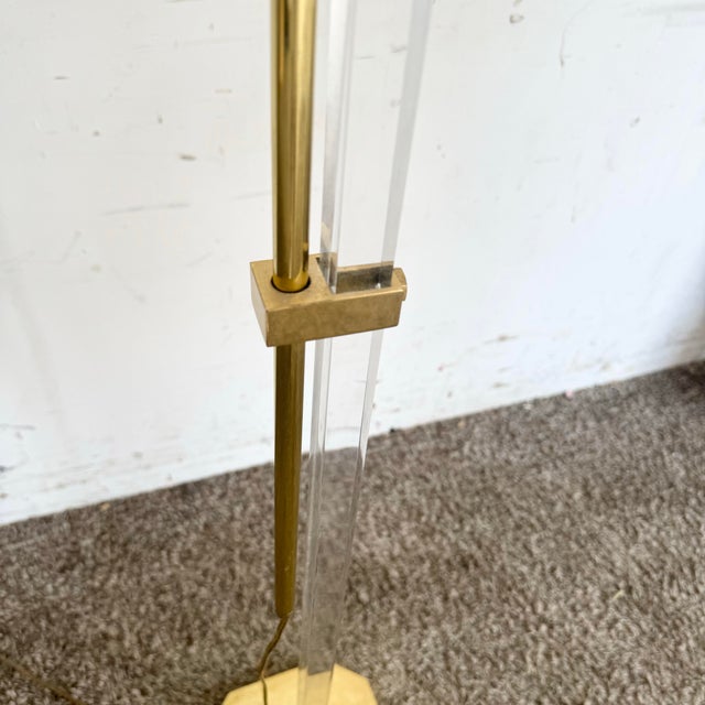 1980s Regency Lucite and Gold Floor Lamp For Sale - Image 5 of 8