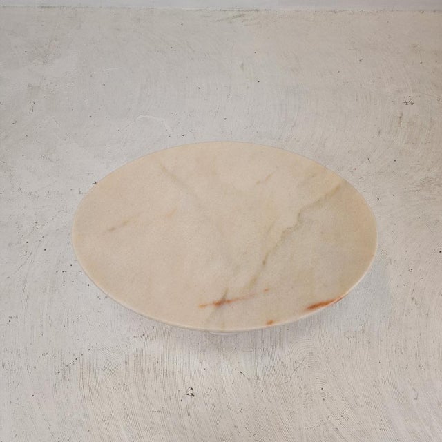 Eero Saarinen Oval Marble Side Table by Ero Saarinen for Knoll For Sale - Image 4 of 15