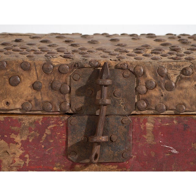 Chinese Trunk, China, 1850 For Sale - Image 14 of 18