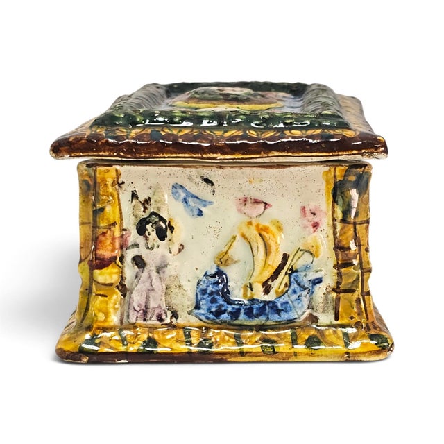 Mid-20th Century Italian Renaissance Revival Majolica High-Relief Ceramic Box For Sale - Image 17 of 18