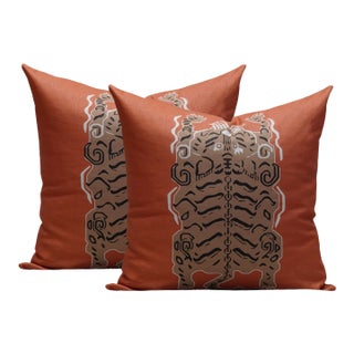 Rust Le Tibetan en Solo Pillows, Pair For Sale