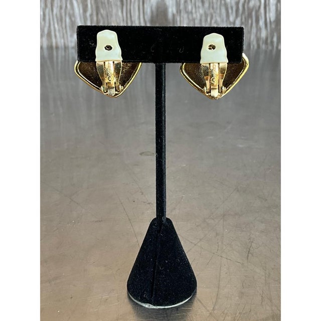 Vintage Ciner Gold Tone Clip on Earrings For Sale In West Palm - Image 6 of 12