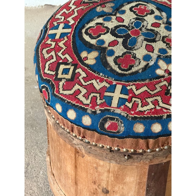 Pouf Box Lined with Kilim, 1890s For Sale - Image 9 of 9