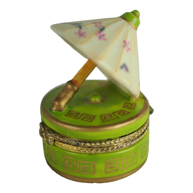 Vintage Porcelain Compact Umbrella Wagasa Majolica For Sale