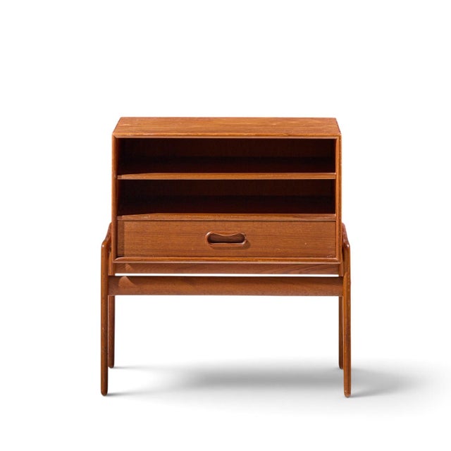 Wood Arne Vodder for Vamo Sønderborg Mid Century Danish Teak Nightstands - Pair For Sale - Image 7 of 12