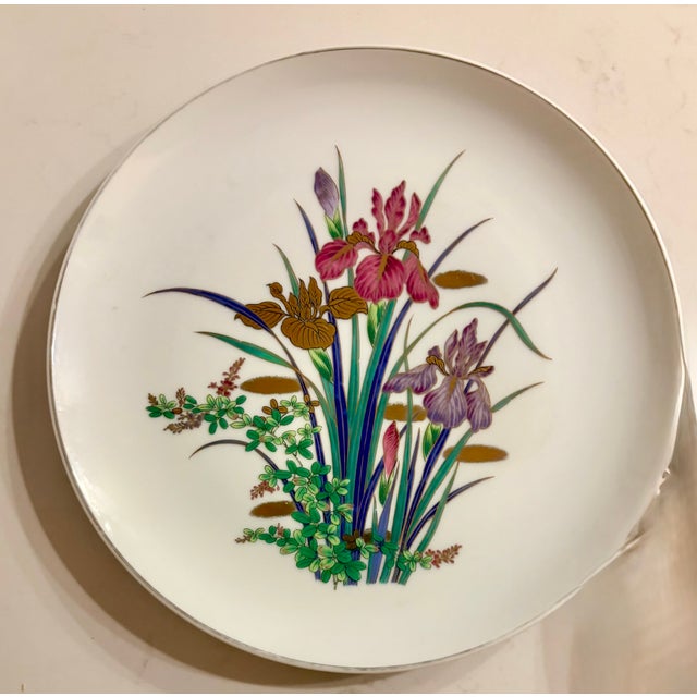 Mid 20th Century Mid 20th Century Purple and Blue Chinoiserie Blossom and Floral Wall Plate Curation, Set of 7 For Sale - Image 5 of 13