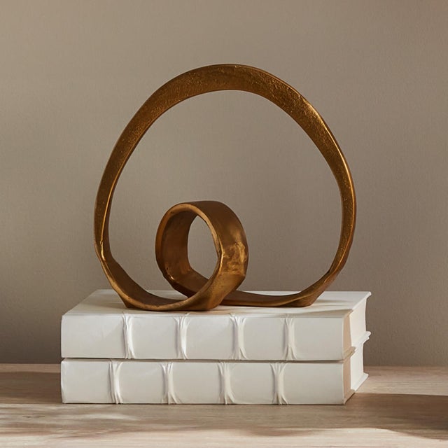 Modern Beatrix Sculpture For Sale - Image 3 of 4
