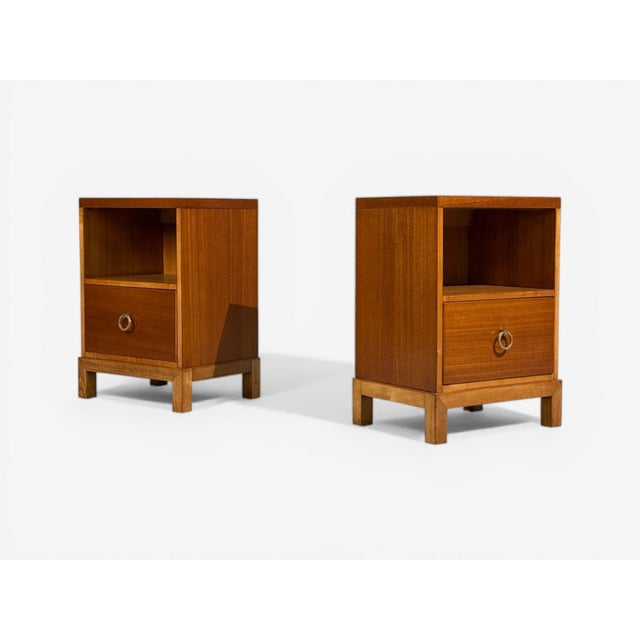 1960s t.h. Robsjohn-Gibbings, Nightstands, Mahogany, Brass, Usa, 1960s For Sale - Image 5 of 12